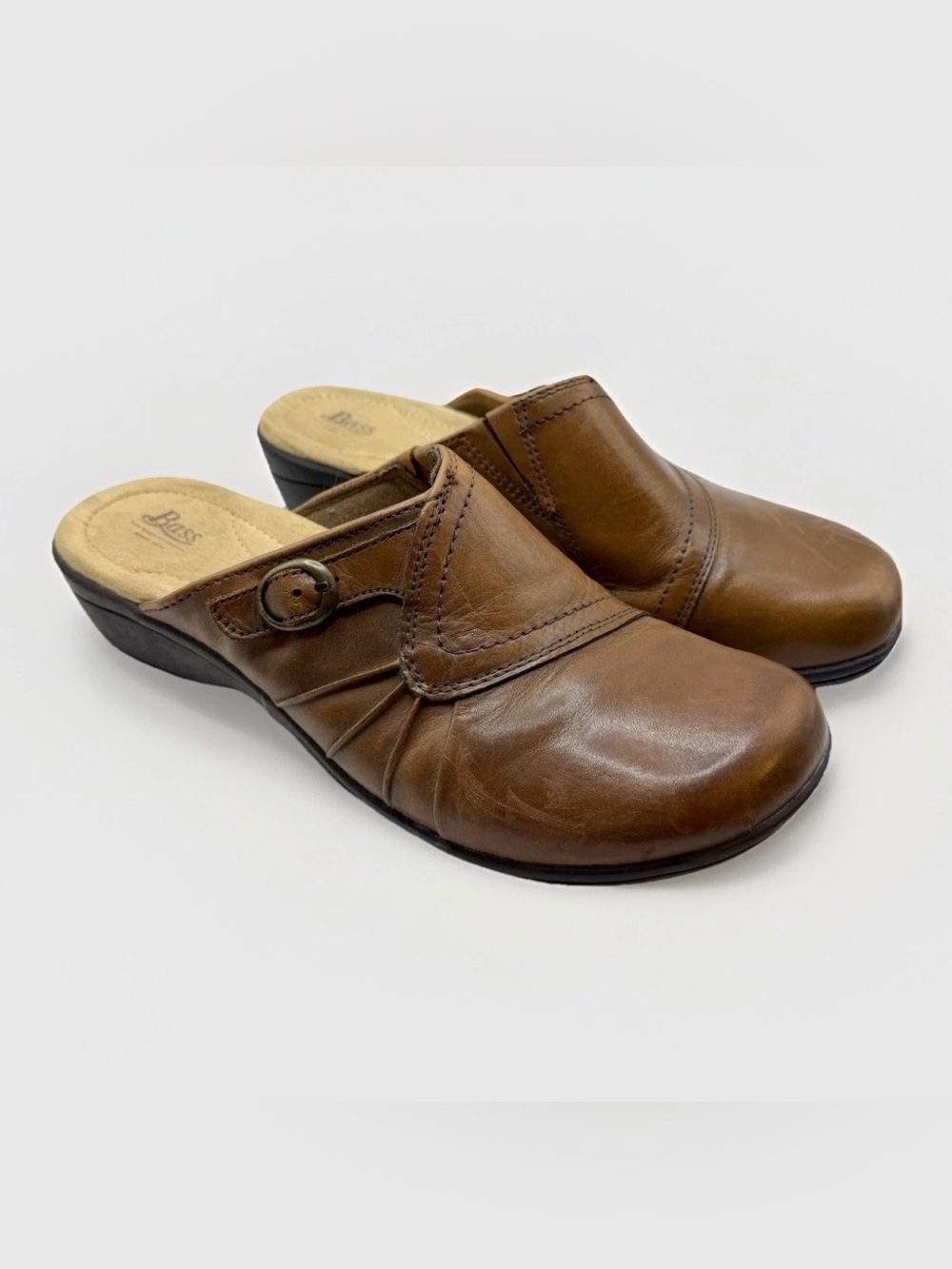 Bass Capri Women's Brown Leather Slip On 2" Wedge Heel Clog Shoes size 11 M